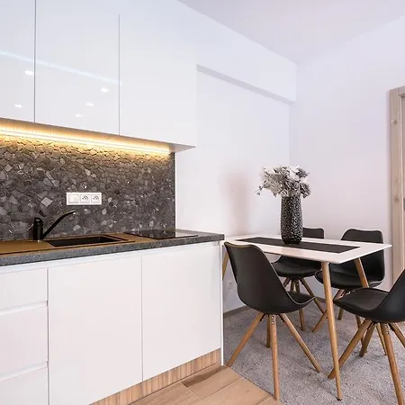 Luna Hrebienok Apartment