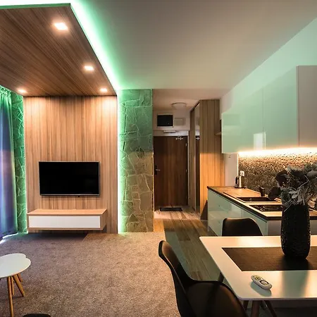 Luna Hrebienok Apartman *